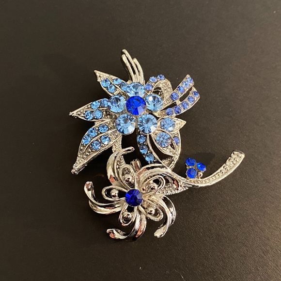 Rhinestone Brooch - Blue - Picture 1 of 1